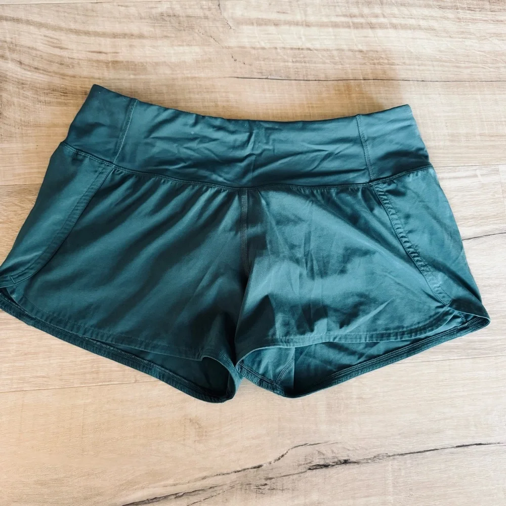 Lululemon Aquatic Green Speed Up Shorts - Picture 3 of 9
